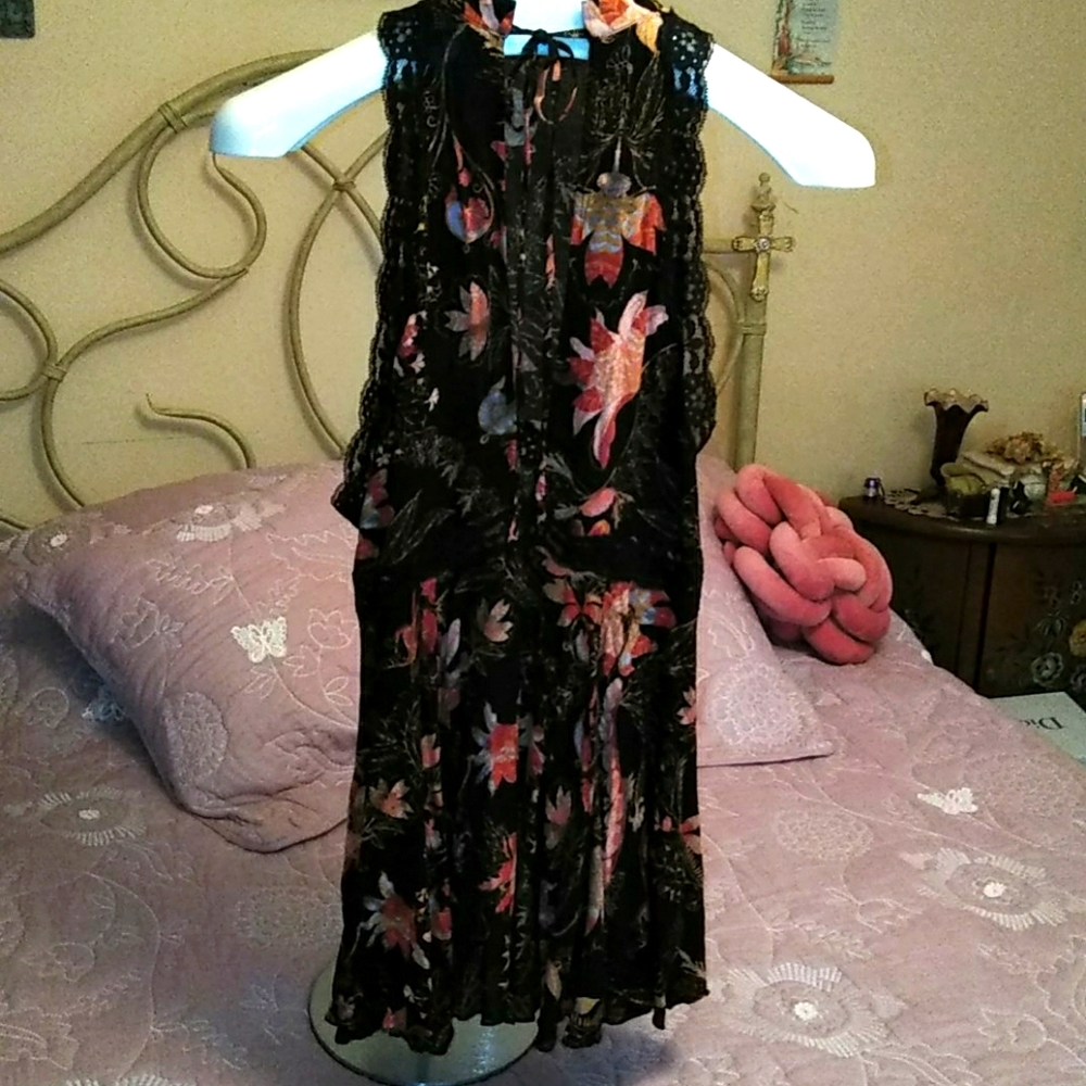 Free People 💙 Floral Lace Accent 💜 Flair Dress - Picture 1 of 11